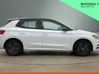 Usado Skoda Fabia Design Edition 110 CV (80 kW) 2025 Blanco Utilitario