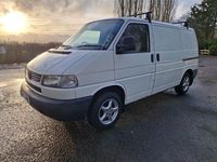 Used VW T4 88 HP (64 kW) 2003 White Van