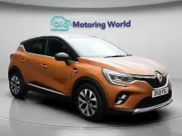 Used Renault Captur Version S 91 HP (66 kW) 2021 Orange/black SUV