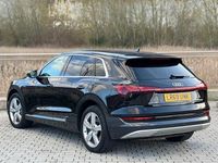 Used Audi e-tron Comfort 300 kW (408 HP) 2019 Black SUV