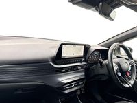 Used Hyundai i20 204 HP (150 kW) 2022 White Hatchback