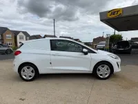Used Ford Fiesta 85 HP (62 kW) 2020 White Hatchback