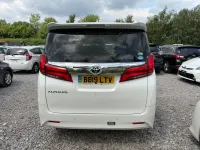 Used Toyota Alphard 182 HP (133 kW) 2026 White MPV