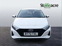 Used Hyundai i20 Premium 99 HP (72 kW) 2022 White Hatchback