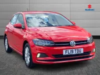 Used VW Polo SE 94 HP (69 kW) 2019 Red Hatchback