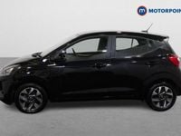 Used Hyundai i10 Advanced 63 HP (46 kW) 2025 Black Hatchback