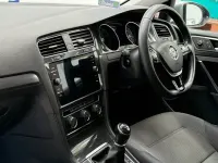 Used VW Golf VII SE 110 HP (80 kW) 2017 Silver Hatchback