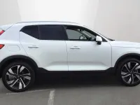 Used Volvo XC40 Ultra 194 HP (142 kW) 2025 White SUV