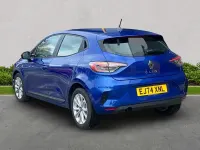 Używany Renault Clio V Evolution 90 KM (66 kW) 2024 Niebieski Hatchback