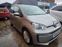 Begagnad VW up! move up! 60 HK (44 kW) 2019 Silver Halvkombi