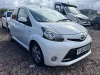 Used Toyota Aygo 2013 White Hatchback