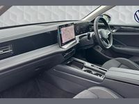 Used VW Passat Life 147 HP (108 kW) 2025 Blue Estate