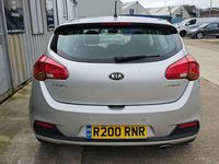 Used Kia Ceed 126 HP (92 kW) 2012 Silver Hatchback