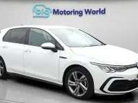 Usado VW Golf VIII R-line 131 HP (96 kW) 2024 Citadino