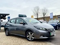 Begagnad Nissan Leaf Acenta 110 kW (150 HK) 2020 Halvkombi