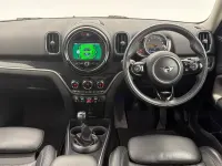 Used Mini Cooper Countryman Exclusive 134 HP (98 kW) 2019 Silver SUV