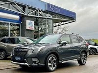 Usado Subaru Forester Premium 150 HP (110 kW) 2024 Cinzento SUV