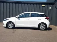 Used Hyundai i20 SE 84 HP (61 kW) 2018 White Hatchback