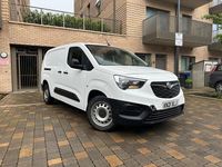 Used Vauxhall Combo 100 HP (73 kW) 2021 White Van