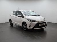 Used Toyota Yaris 111 HP (81 kW) 2019 White Hatchback