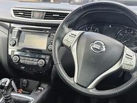 Used Nissan Qashqai Tekna 2015 Pure white SUV