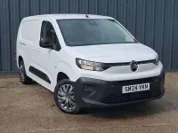 Used Citroën Berlingo 100 HP (73 kW) 2024 White MPV