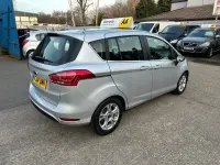 Używany Ford B-MAX Zetec 90 KM (66 kW) 2014 Srebrny Minivan
