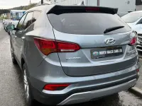 Used Hyundai Santa Fe Premium 200 HP (147 kW) 2015 Silver SUV