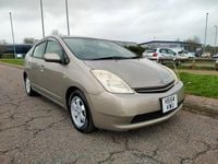 Used Toyota Prius T3 76 HP (55 kW) 2018 Brown/gold Hatchback