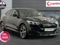 Käytetty Ford Mustang Mach-E Standard Range 197 kW (269 HP) 2021 Musta Katumaasturi