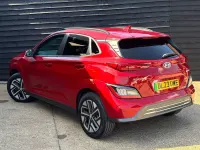 Used Hyundai Kona Premium 100 kW (136 HP) 2023 Red SUV