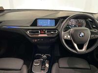 Used BMW 118 Sport Line 140 HP (102 kW) 2020 Hatchback