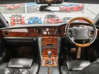 Used Bentley Brooklands 530 HP (389 kW) 2009 Silver Coupe