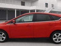 Used Ford Focus Zetec 115 HP (84 kW) 2014 Red Hatchback