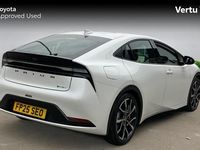 Used Toyota Prius 223 HP (164 kW) 2025 White Hatchback