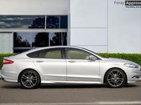 Usado Ford Mondeo ST-Line 165 HP (121 kW) 2019 Prateado Citadino
