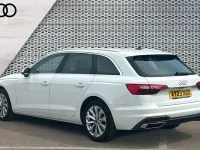 Begagnad Audi A4 Comfort 150 HK (110 kW) 2023 Vit Kombi