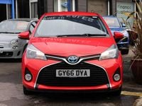 Second-hand Toyota Yaris Hybrid 2016 Roșu Hatchback