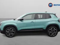 Begagnad Jeep Avenger Summit 114 kW (156 HK) 2024 SUV