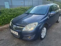 Used Vauxhall Astra Design Edition 2007 Silver Estate