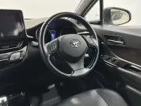 Used Toyota C-HR 116 HP (85 kW) 2018 White SUV
