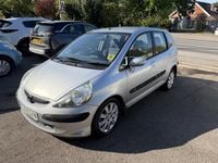 Begagnad Honda Jazz SE 82 HK (60 kW) 2008 Silver Halvkombi