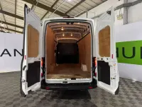 Begagnad Ford Transit Trend 130 HK (95 kW) 2024 Vit Van