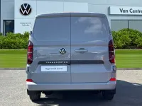Novo VW Transporter Pro 150 HP (110 kW) 2026 Cinzento Van