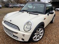 Used Mini Cooper Hatch 2004 White Hatchback