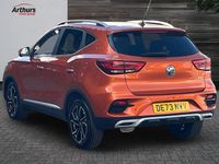 Used MG ZS Exclusive 105 HP (77 kW) 2023 Orange SUV