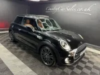 Używany Mini Cooper Hatch 136 KM (100 kW) 2018 Czarny Hatchback