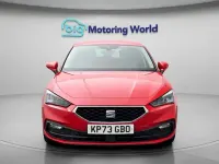 Used Seat Leon SE Dynamic 131 HP (96 kW) 2023 Red Hatchback