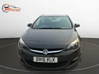 Used Vauxhall Astra Design Edition 100 HP (73 kW) 2015 Grey Hatchback