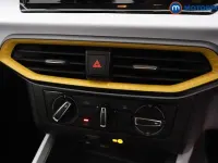 Used Seat Arona SE 95 HP (69 kW) 2023 White SUV